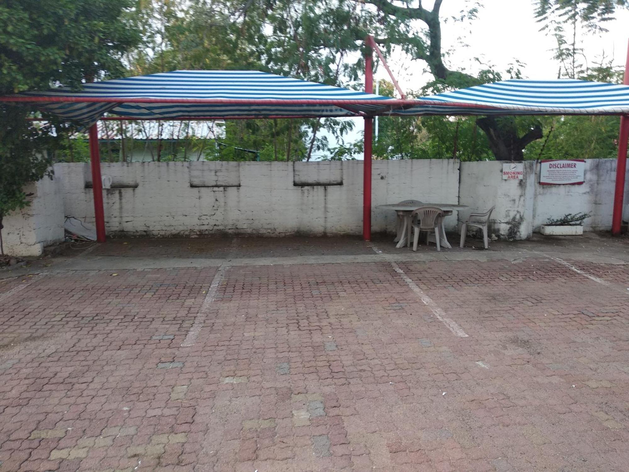 Brackendene Lodge Gaborone Eksteriør billede