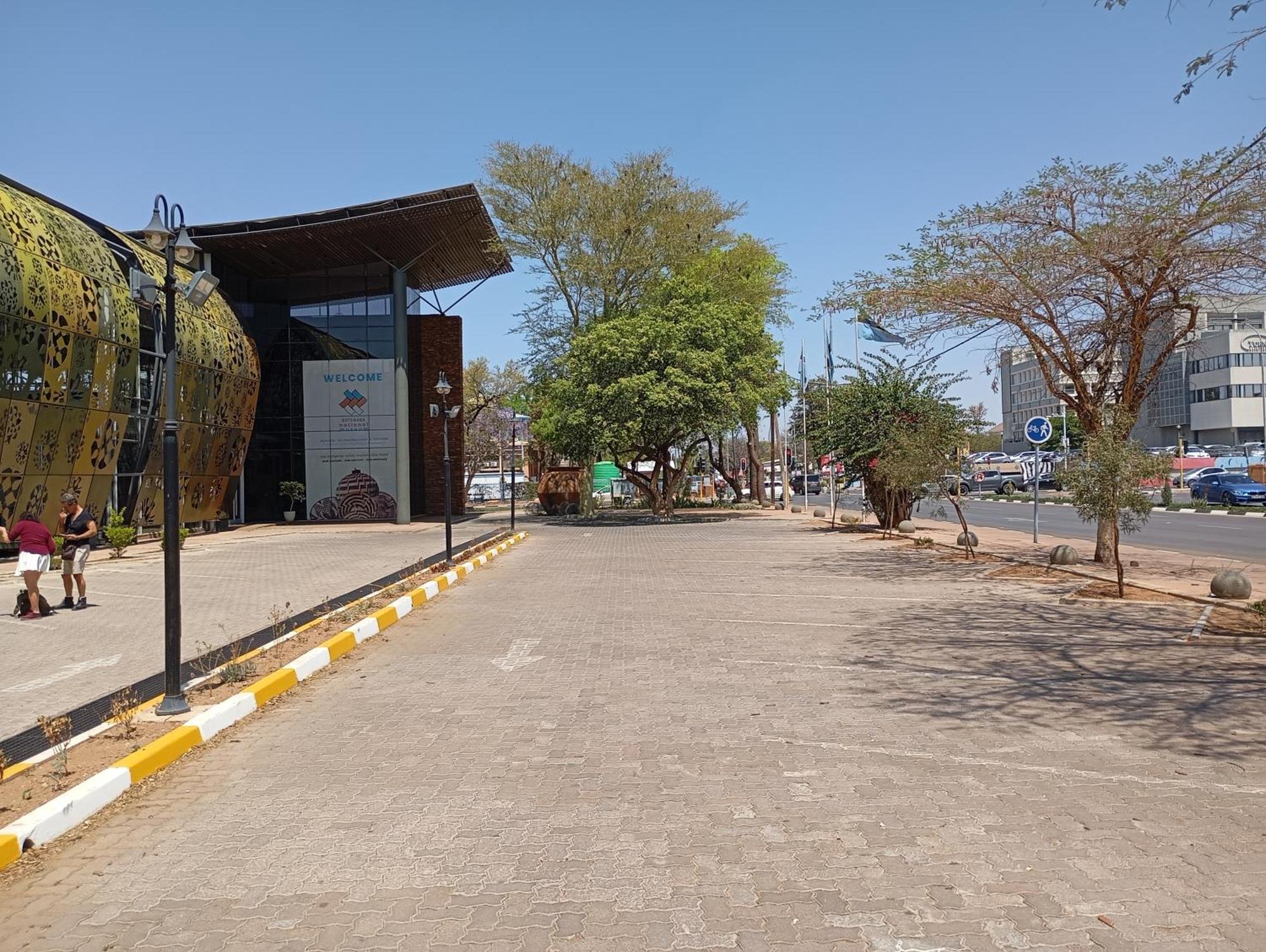 Brackendene Lodge Gaborone Eksteriør billede