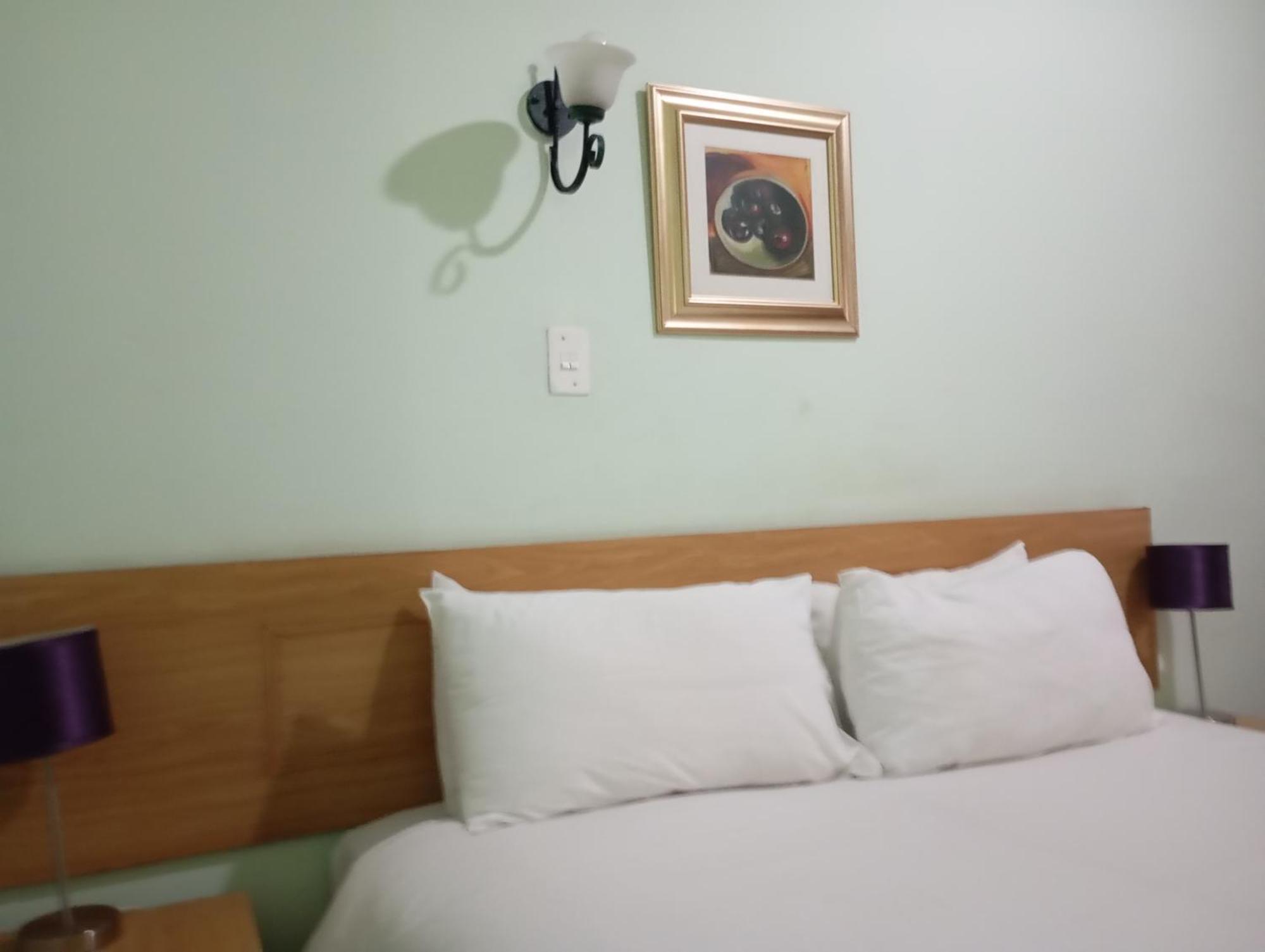 Brackendene Lodge Gaborone Eksteriør billede