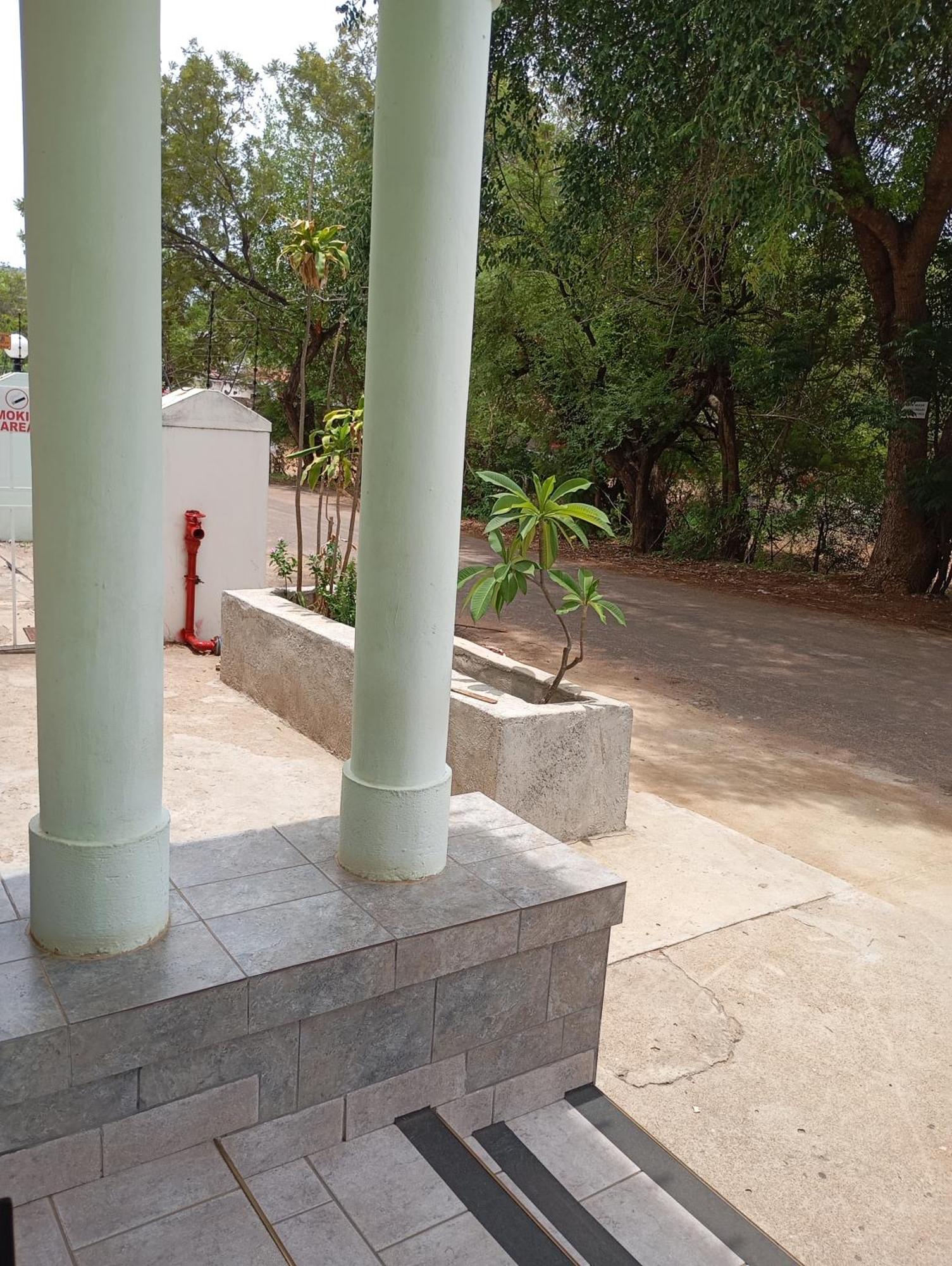 Brackendene Lodge Gaborone Eksteriør billede